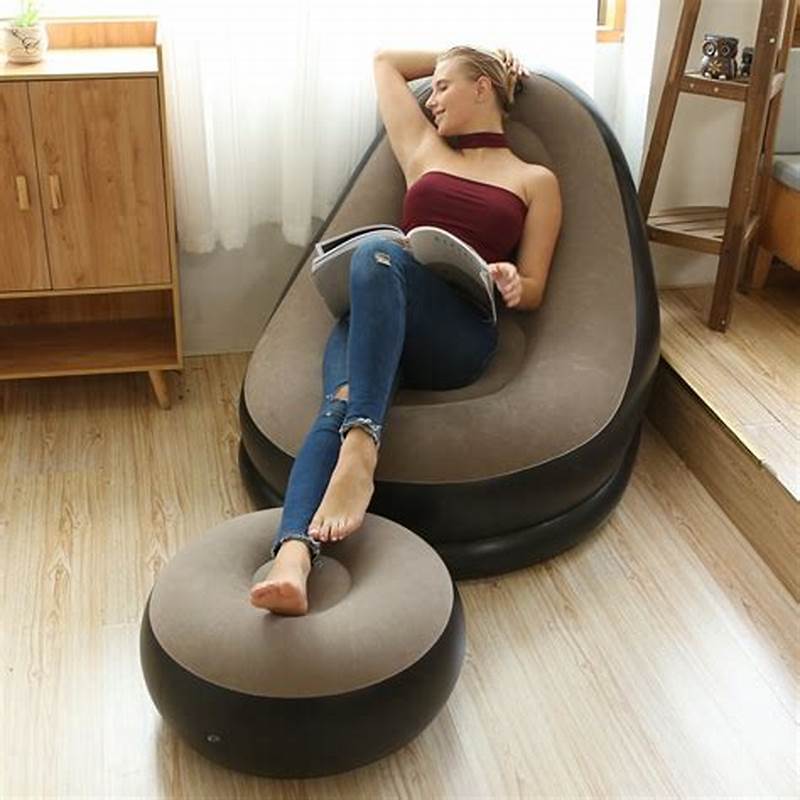 SOFA INFLABLE CON PUFF